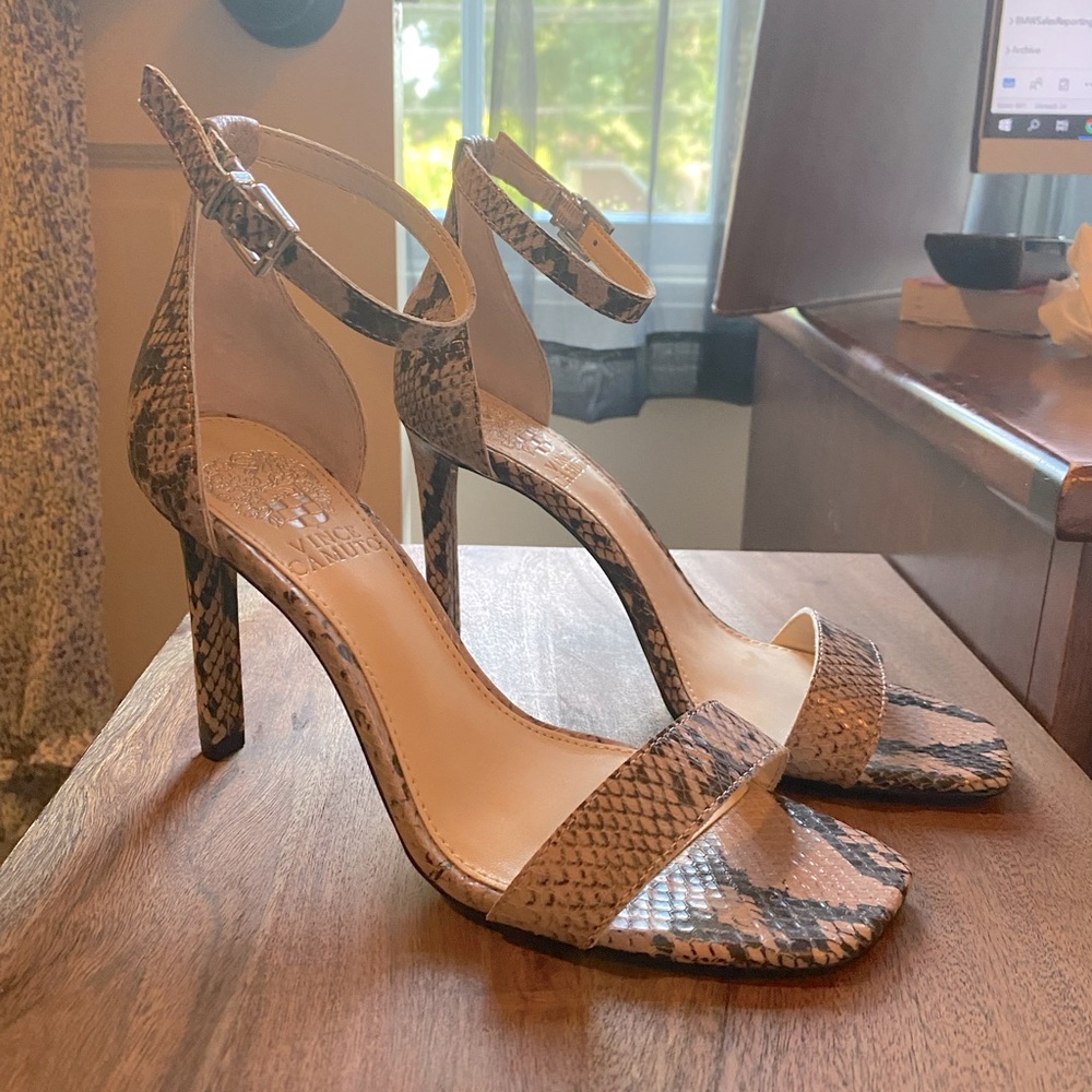 Vince Camuto Snakeskin Lauralie Heel